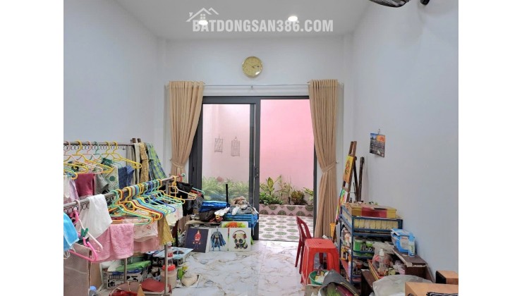 Nhà Nở hậu SHR 4 tầng 84m2 – Nguyễn Kiệm Phú Nhuận